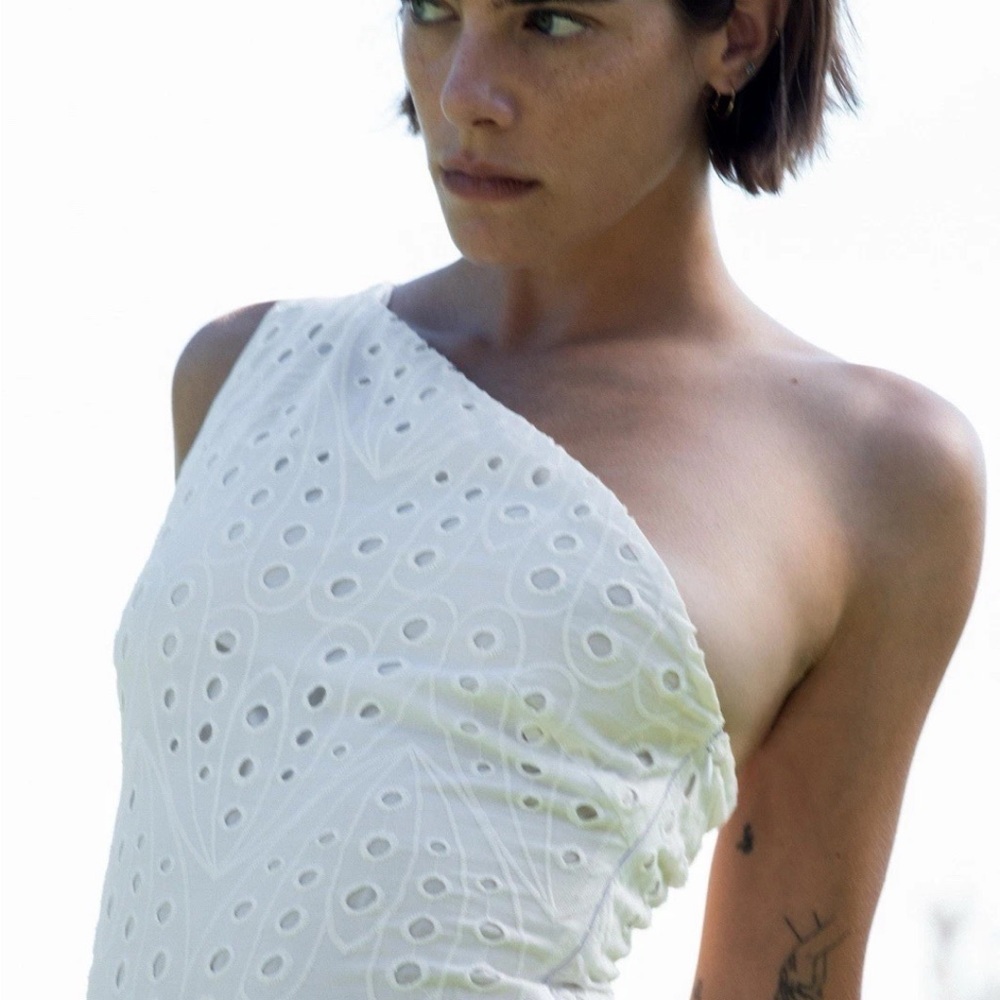 Zara White One Shoulder Dress - Picture 2 of 7